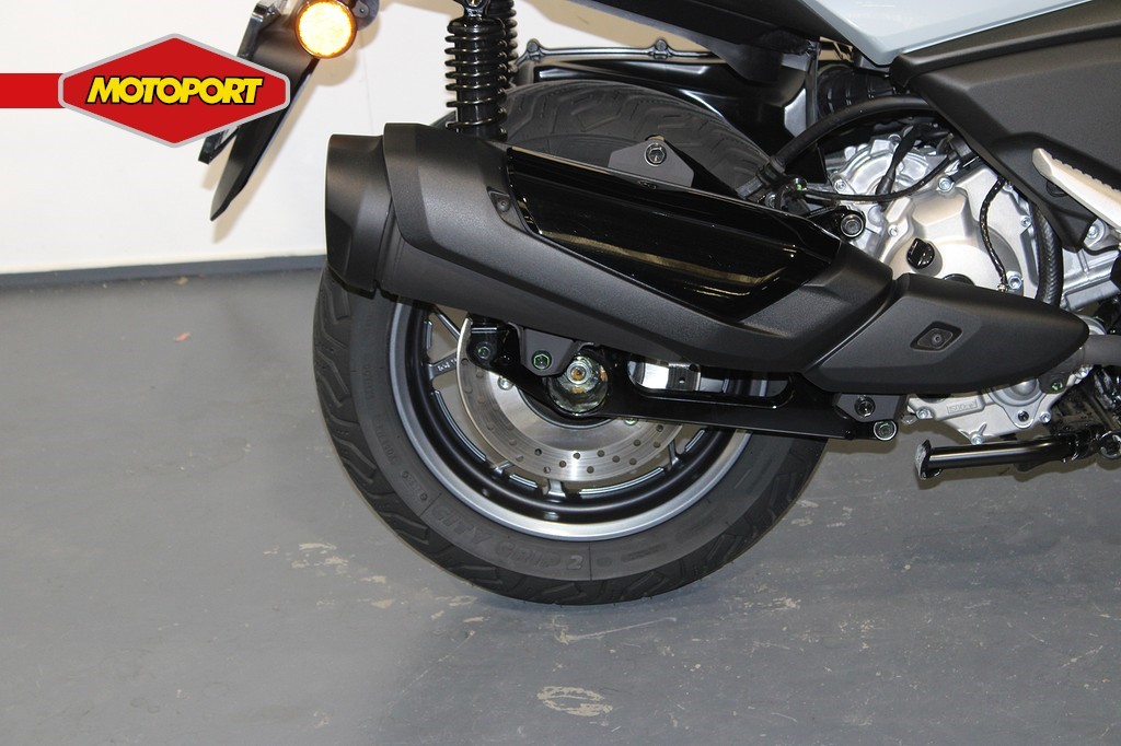 YAMAHA - X Max 300 Tech max +