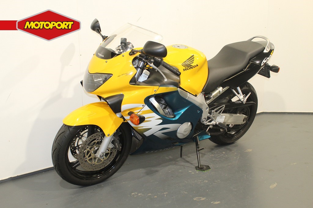 HONDA - CBR 600 F