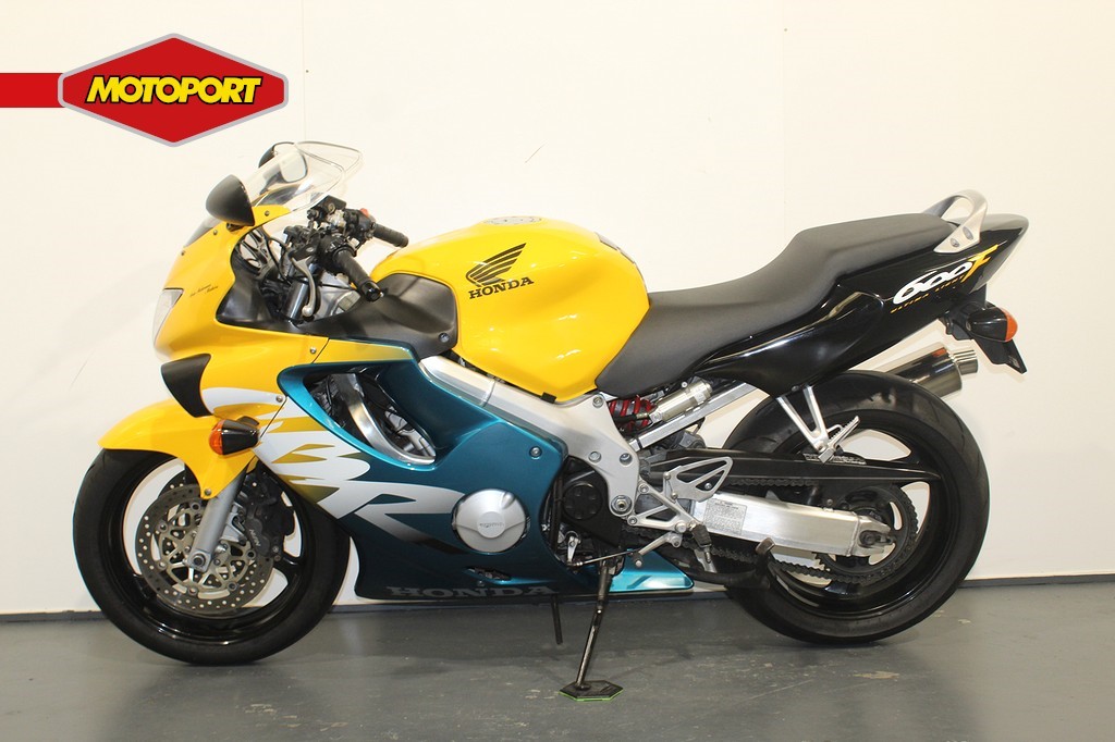 HONDA - CBR 600 F