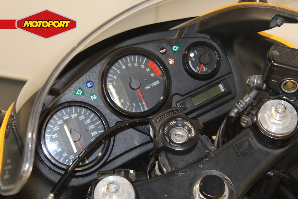 HONDA - CBR 600 F