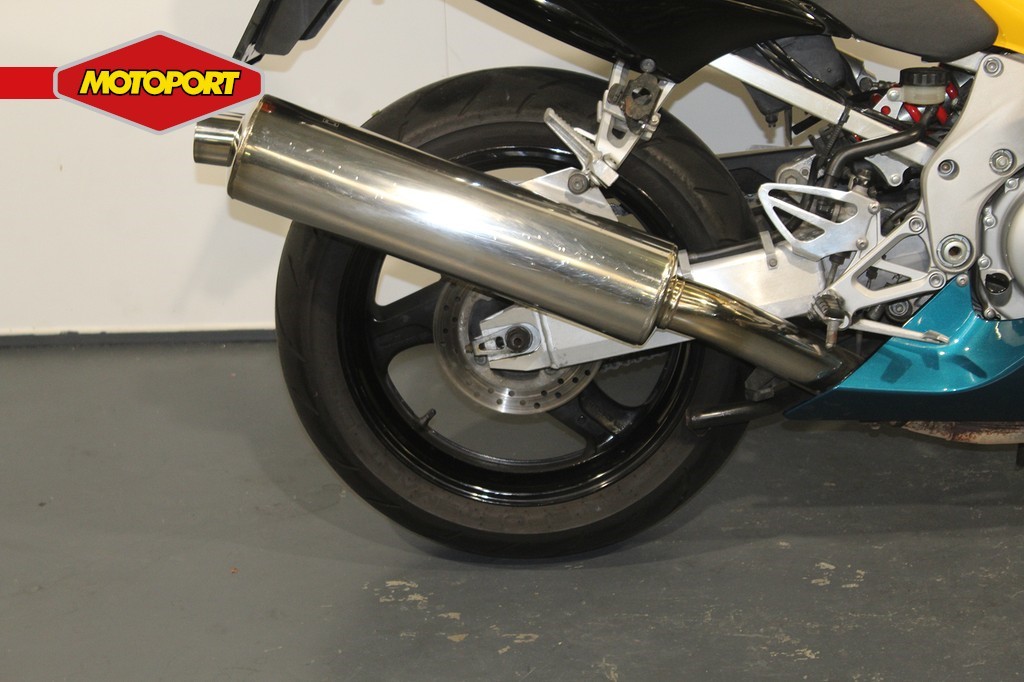 HONDA - CBR 600 F