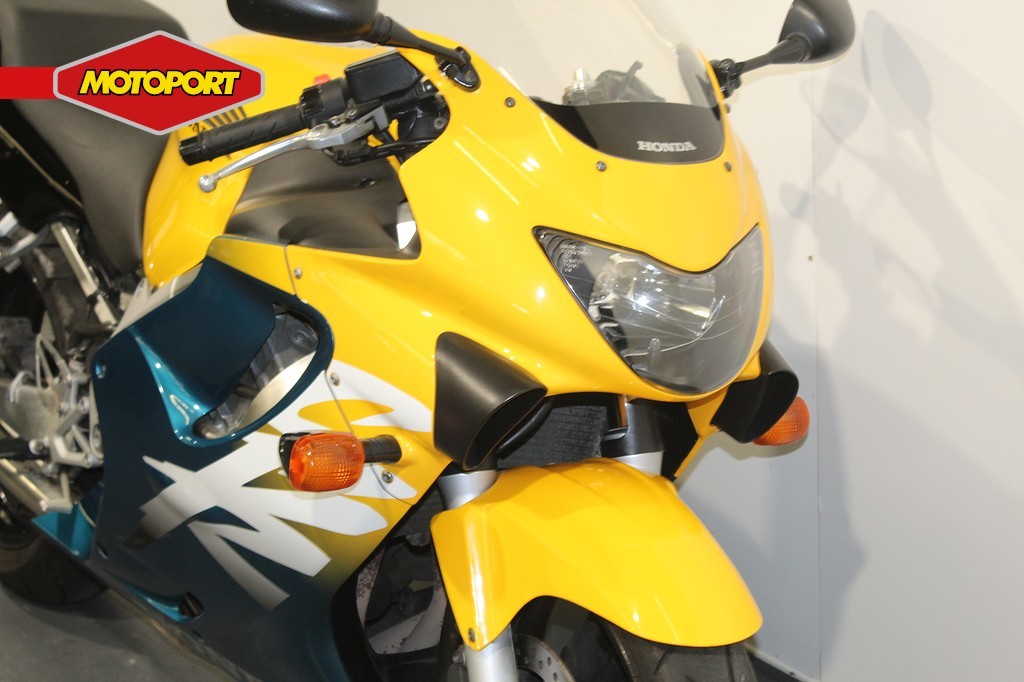 HONDA - CBR 600 F