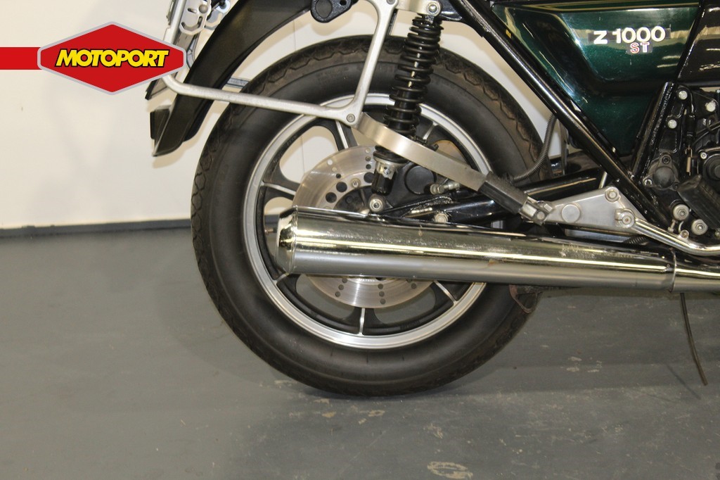 KAWASAKI - KZ 1000 ST