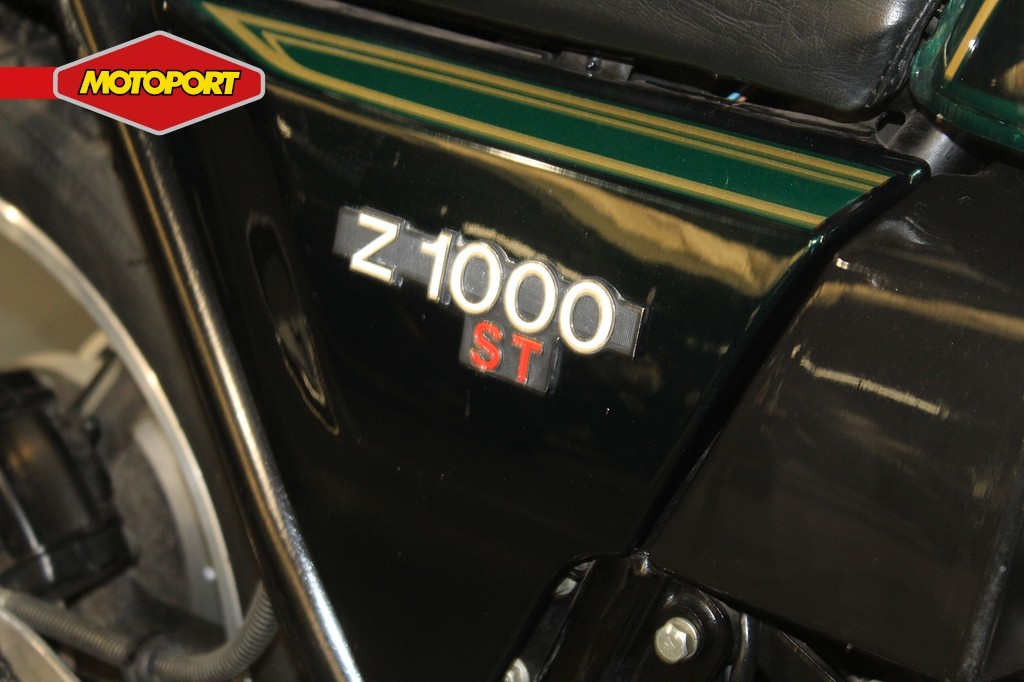 KAWASAKI - KZ 1000 ST