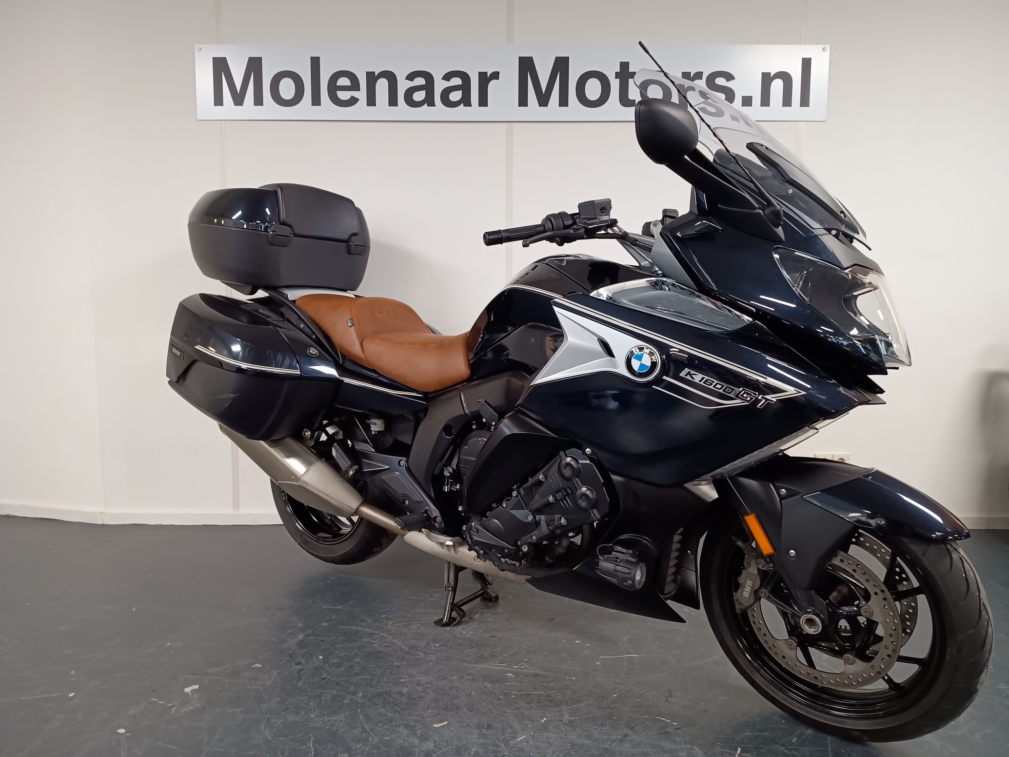 BMW - K1600 GT