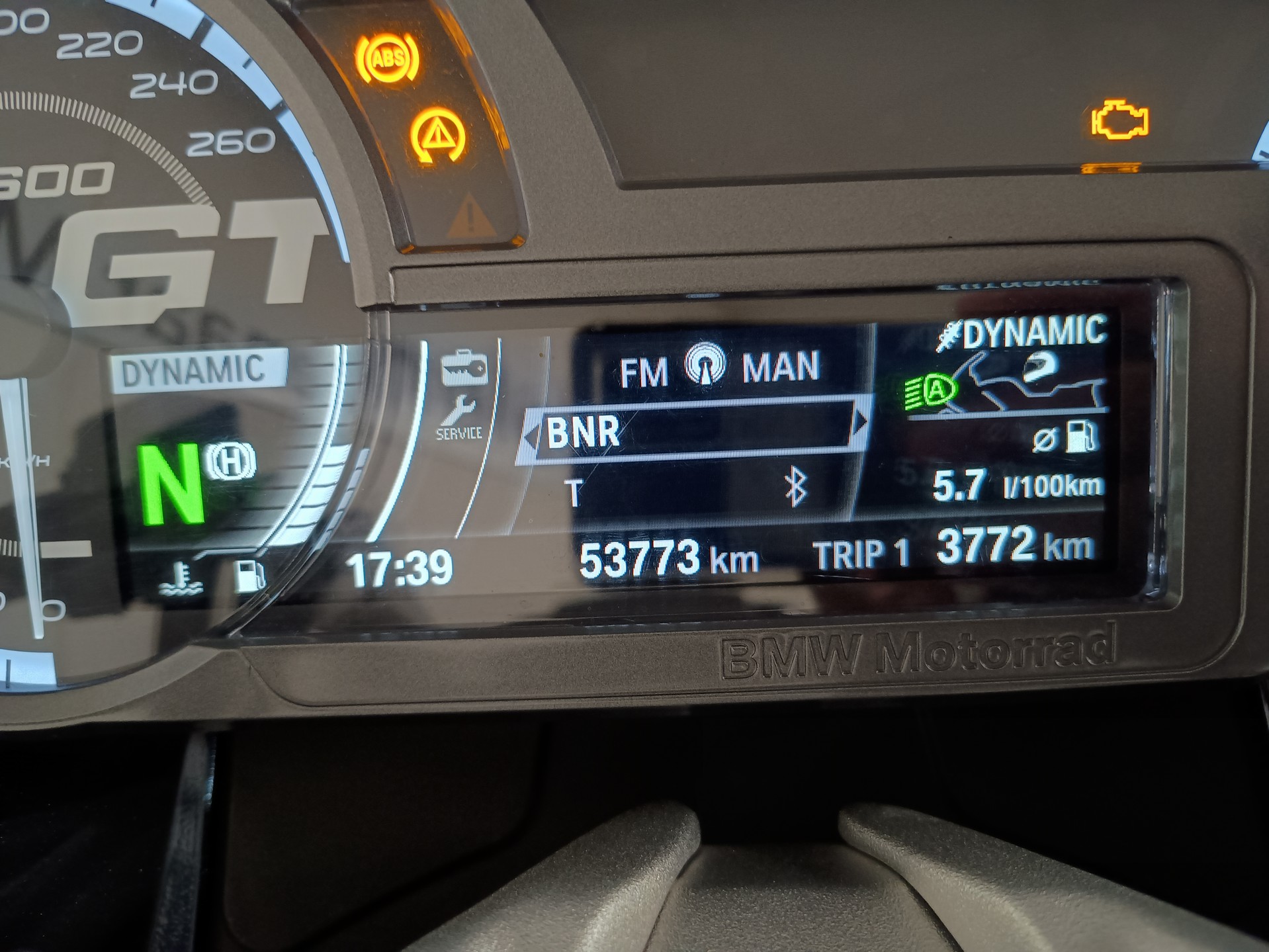 BMW - K1600 GT