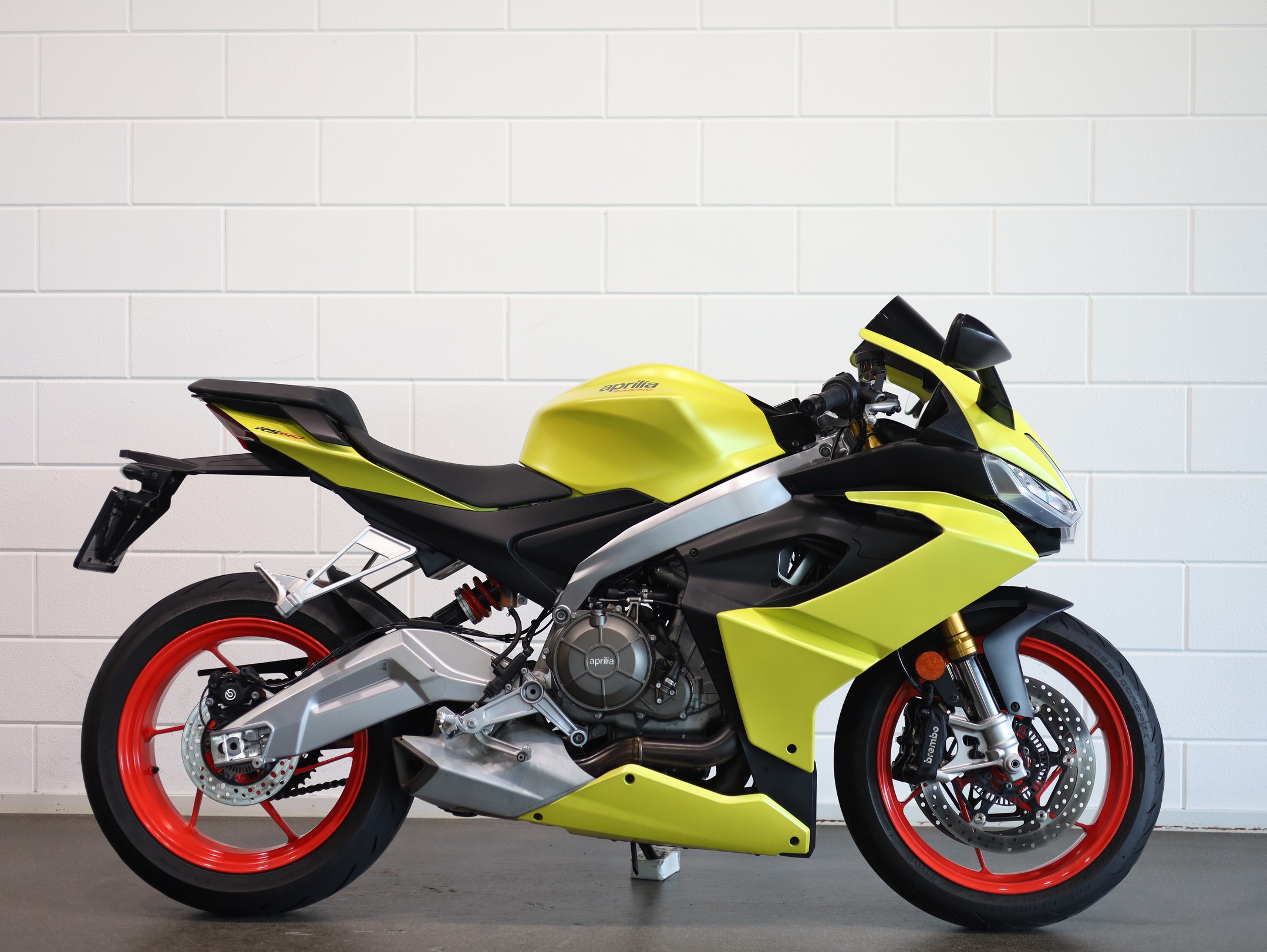 APRILIA - RS 660