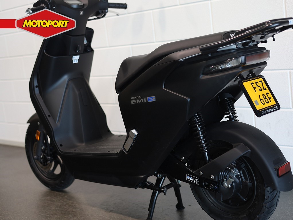HONDA - EM 1 e