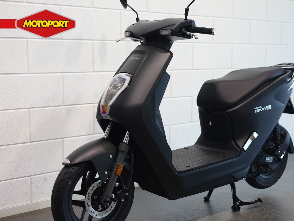 HONDA - EM 1 e