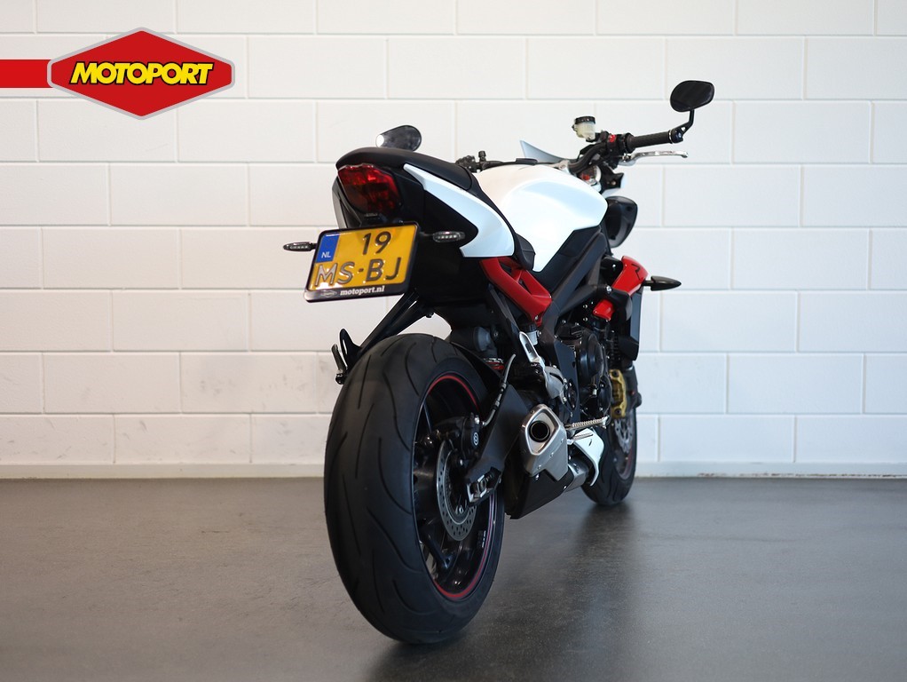 TRIUMPH - Street Triple 675 R