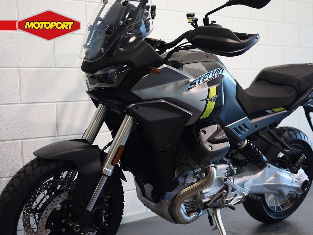 MOTO GUZZI - Stelvio