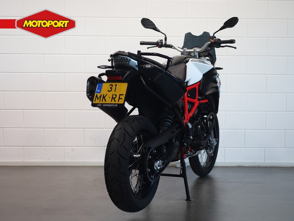 BMW - F 800 GS Trophy