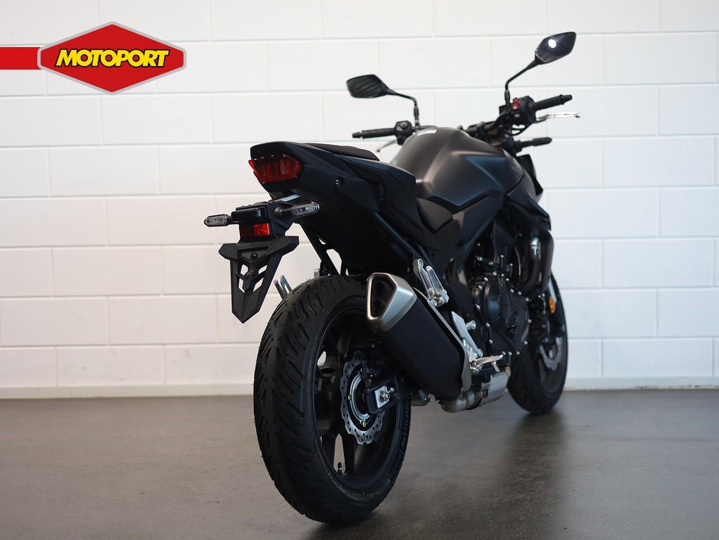 HONDA - CB 750 Hornet
