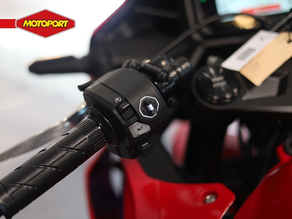 HONDA - CBR 500 R