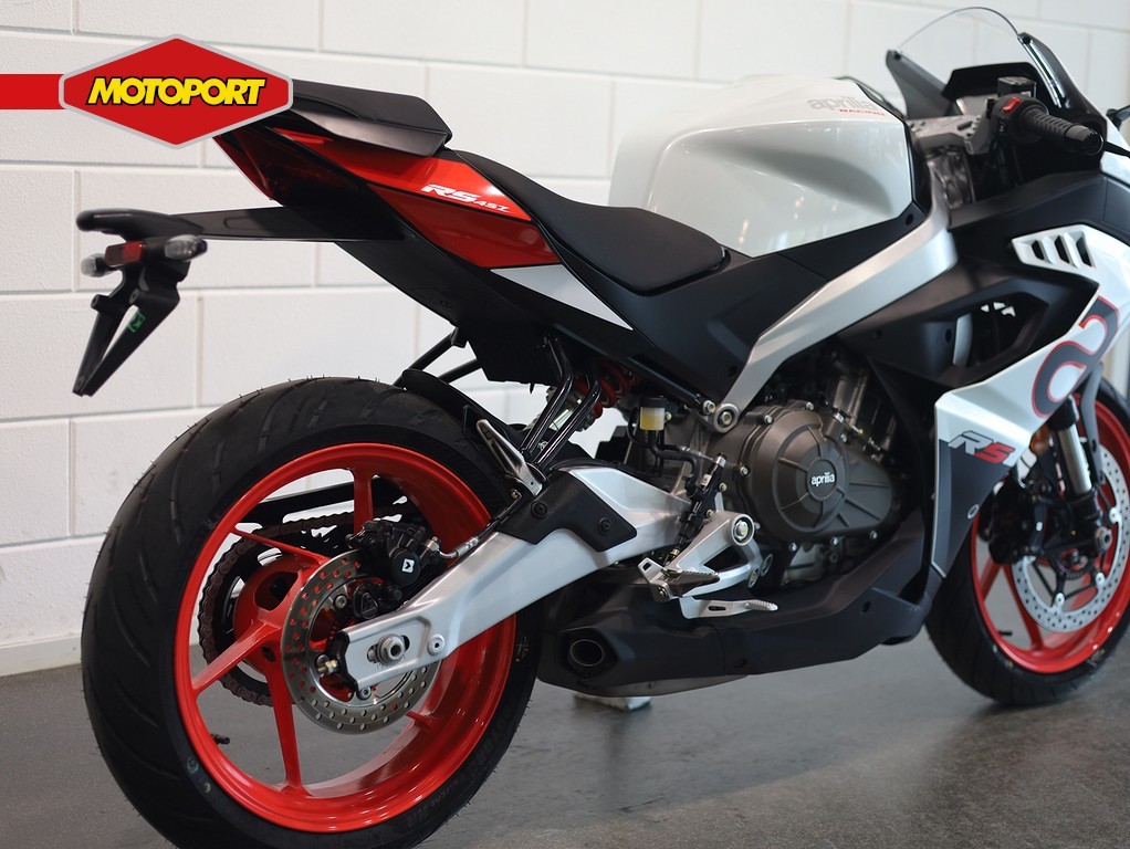 APRILIA - RS 457