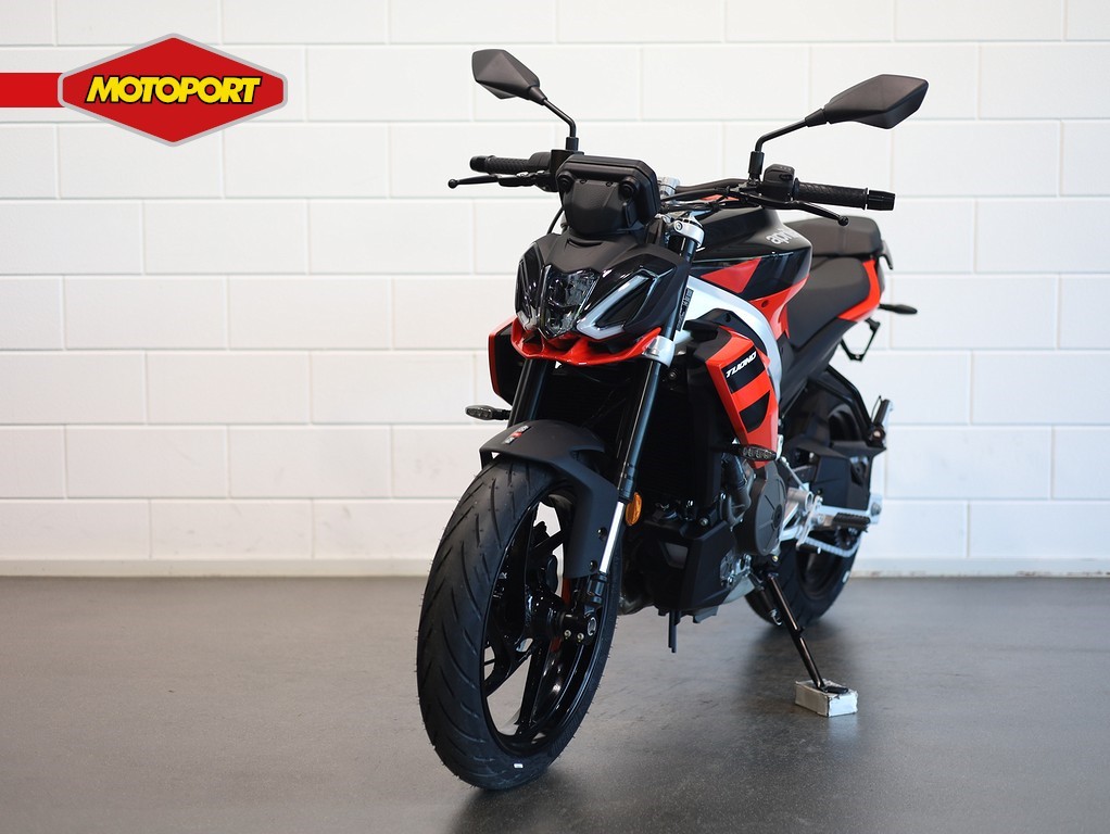 APRILIA - Tuono 457