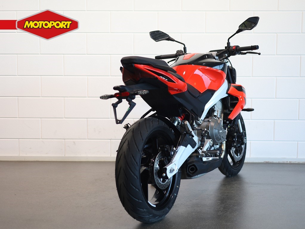 APRILIA - Tuono 457