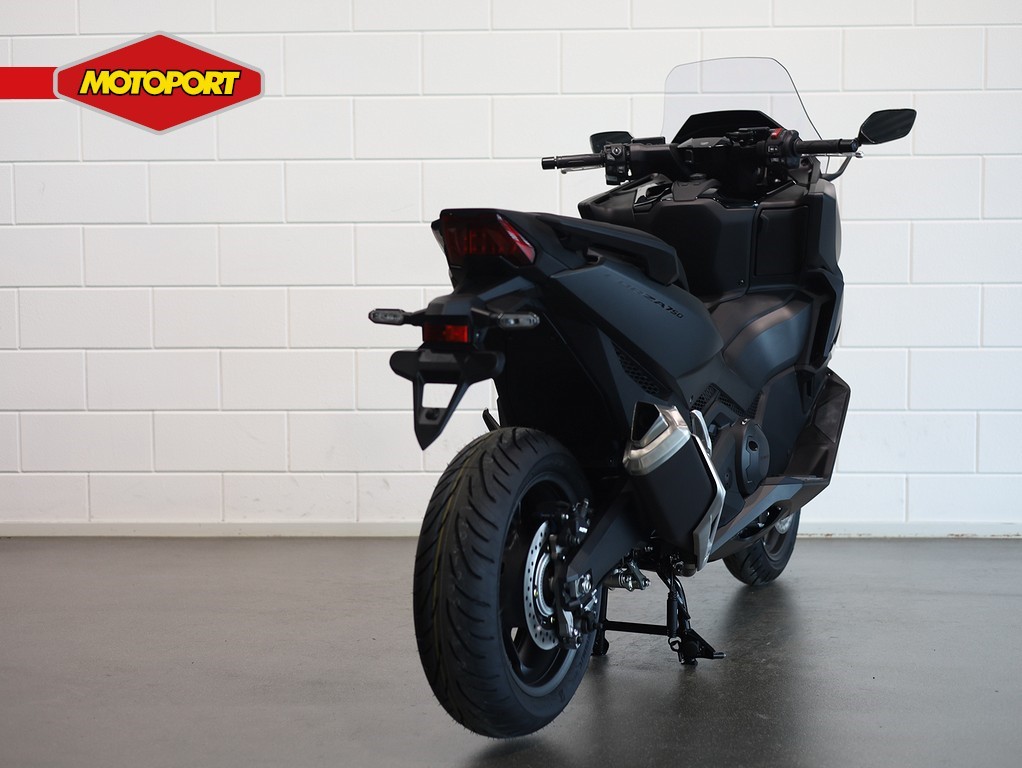 HONDA - NSS 750 FORZA