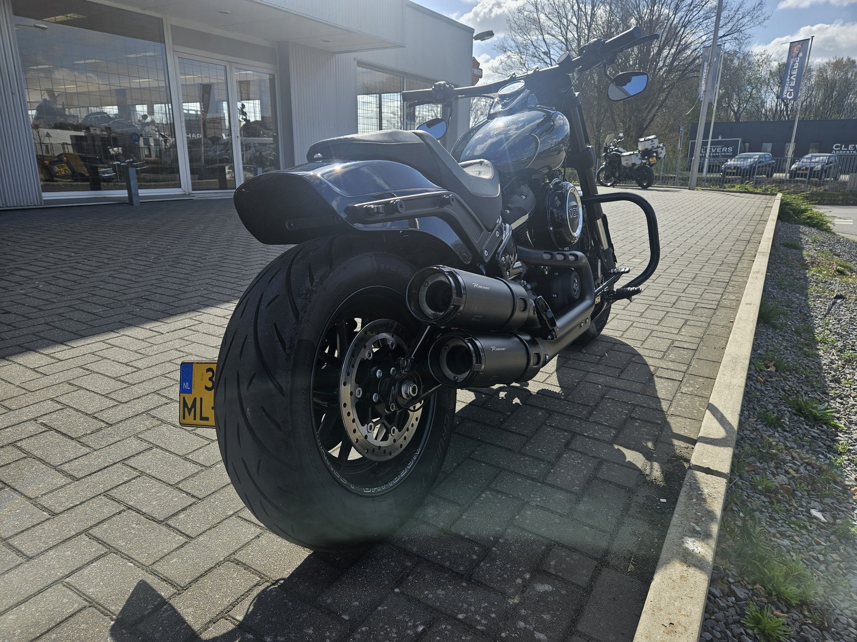 HARLEY-DAVIDSON - FXFB Fat Bob