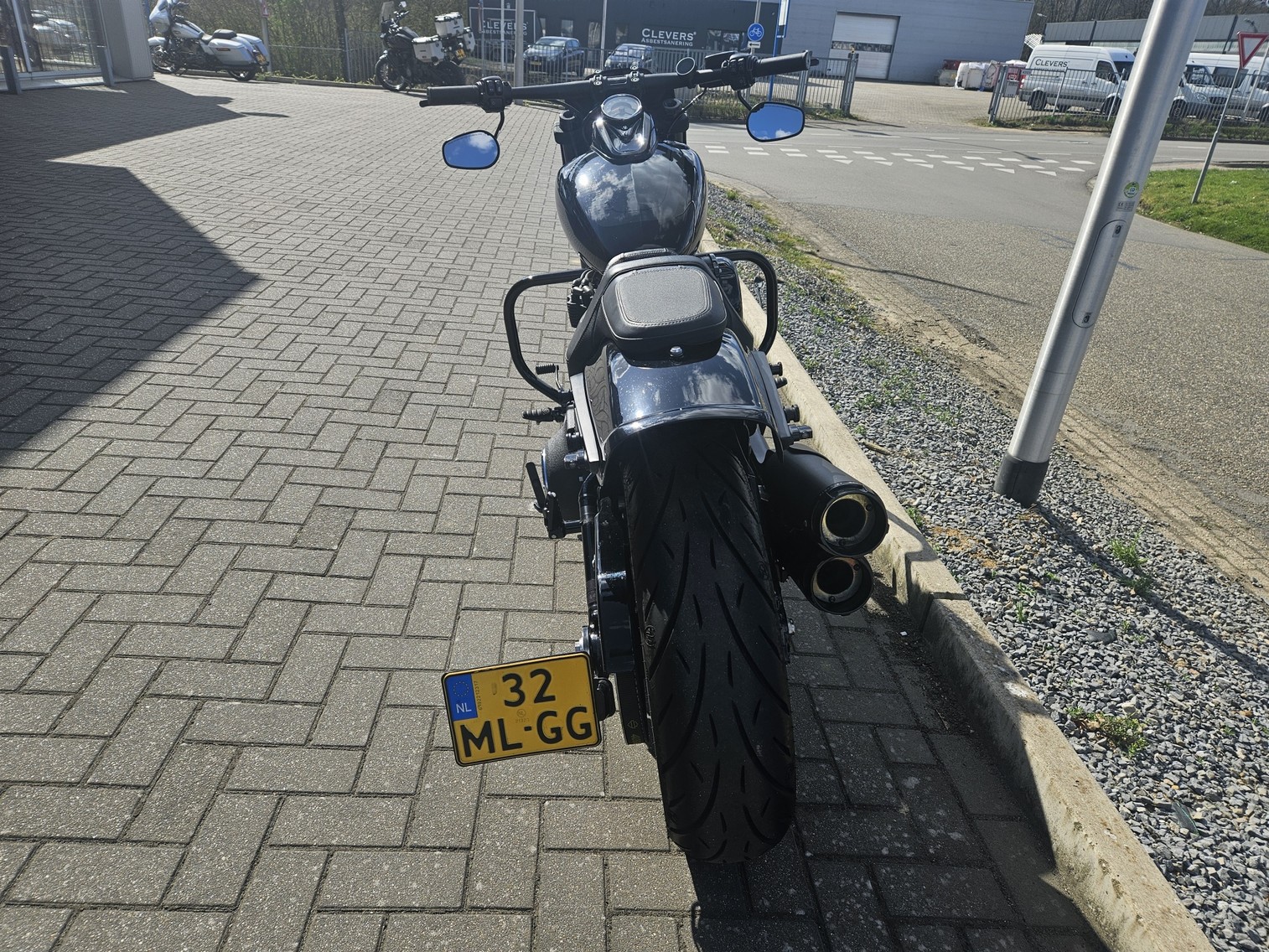 HARLEY-DAVIDSON - FXFB Fat Bob