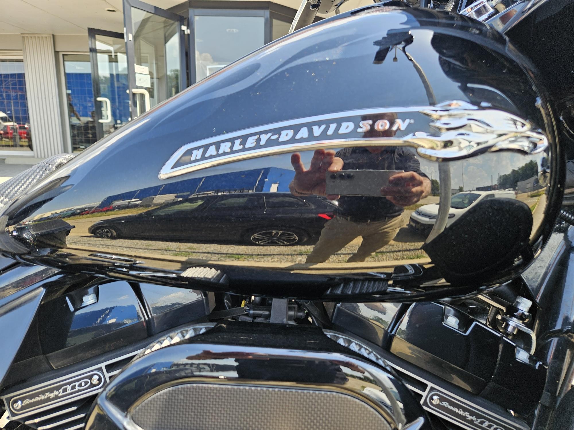 HARLEY-DAVIDSON - FLHXSE CVO Street Glide