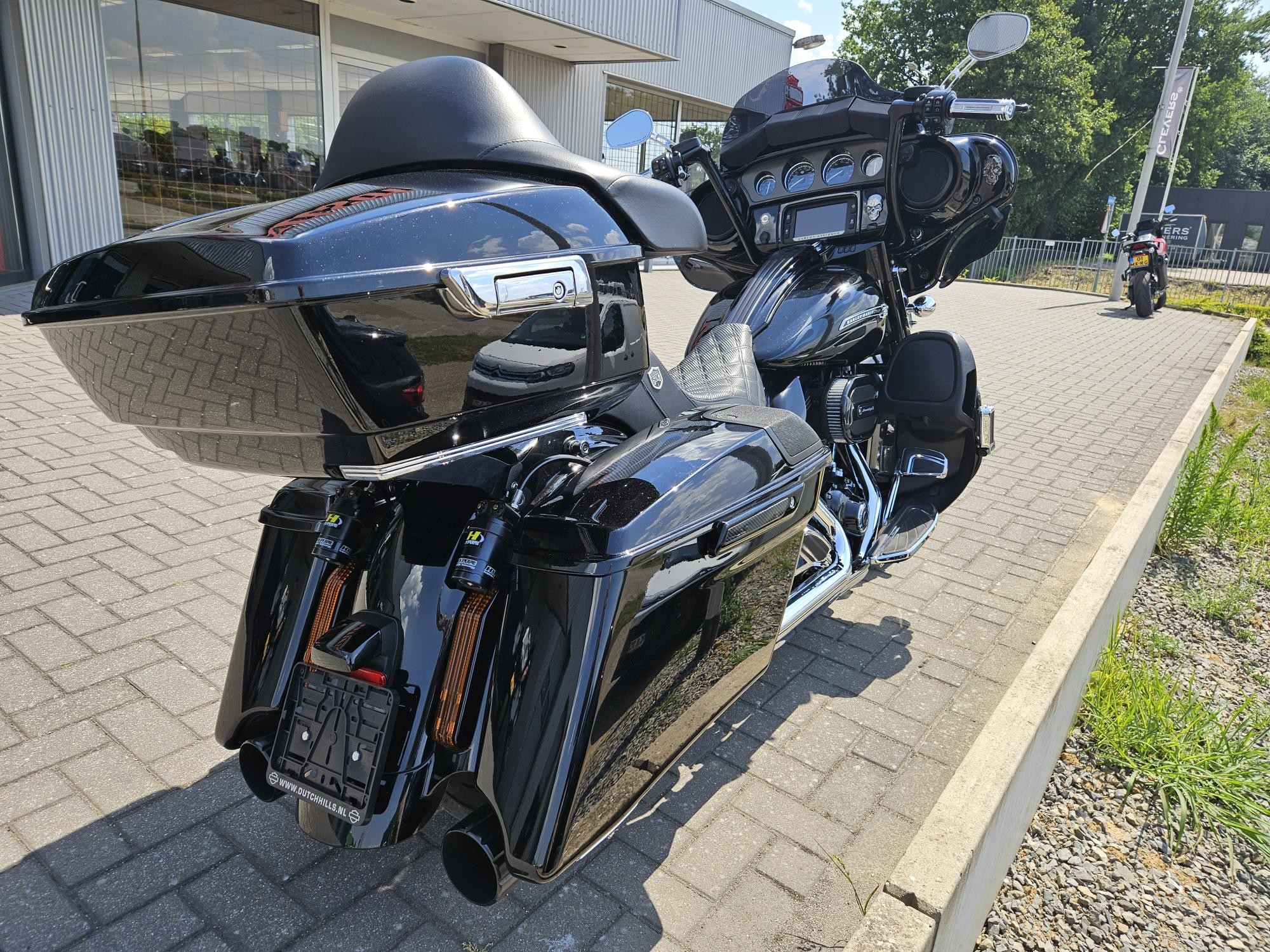 HARLEY-DAVIDSON - FLHXSE CVO Street Glide