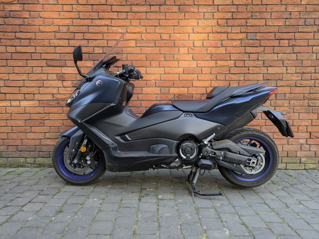 YAMAHA - T-MAX 560