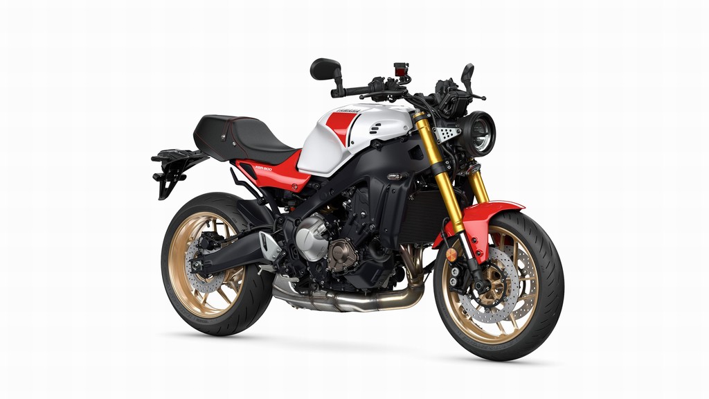 YAMAHA - XSR 900