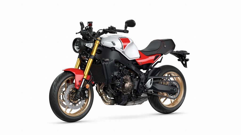 YAMAHA - XSR 900