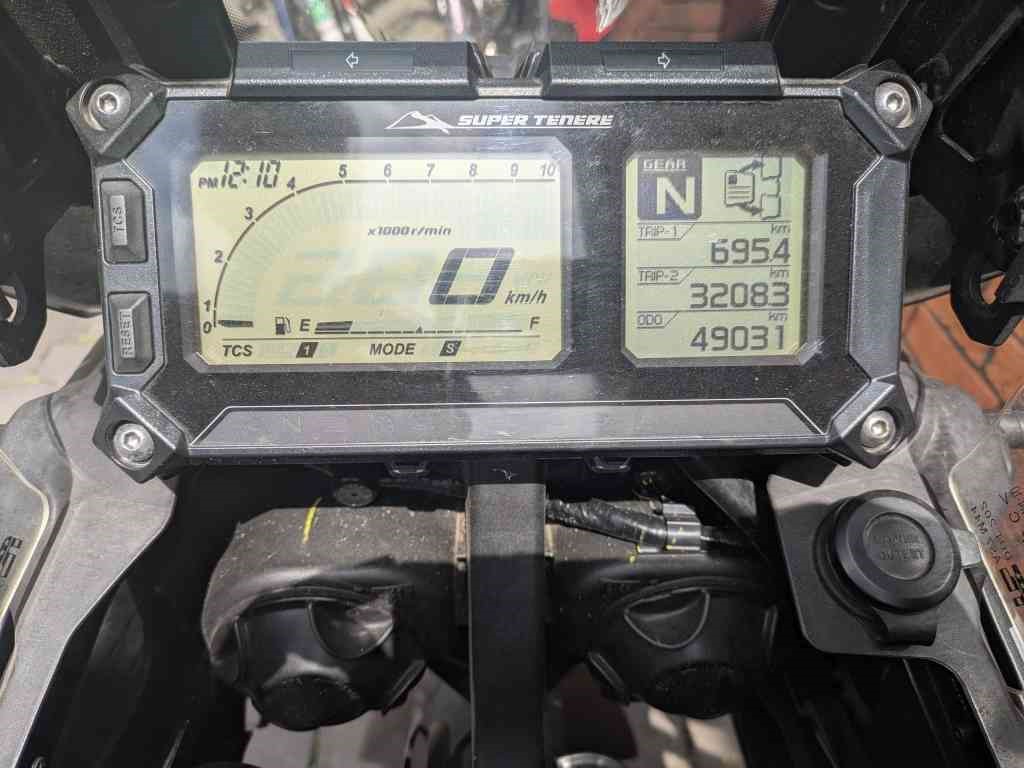 YAMAHA - XT1200Z Super Tenere