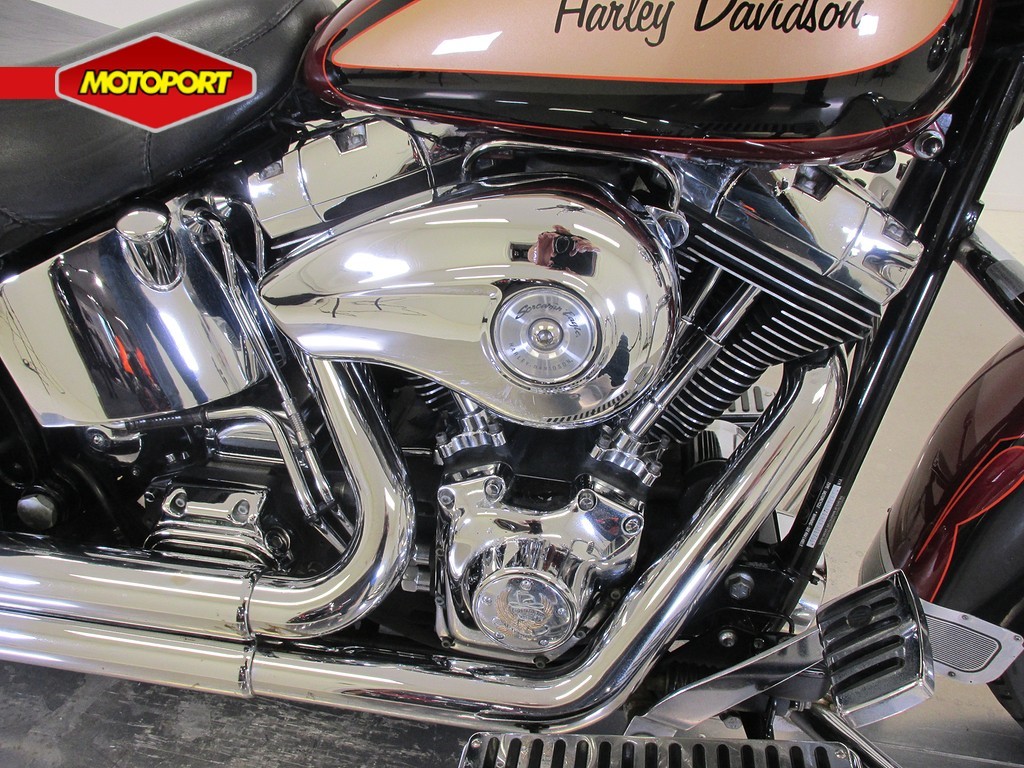 HARLEY-DAVIDSON - FLSTC HERITAGE SPECIAL