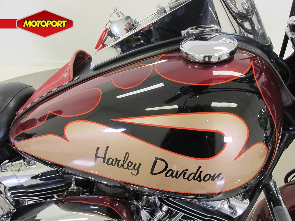 HARLEY-DAVIDSON - FLSTC HERITAGE SPECIAL