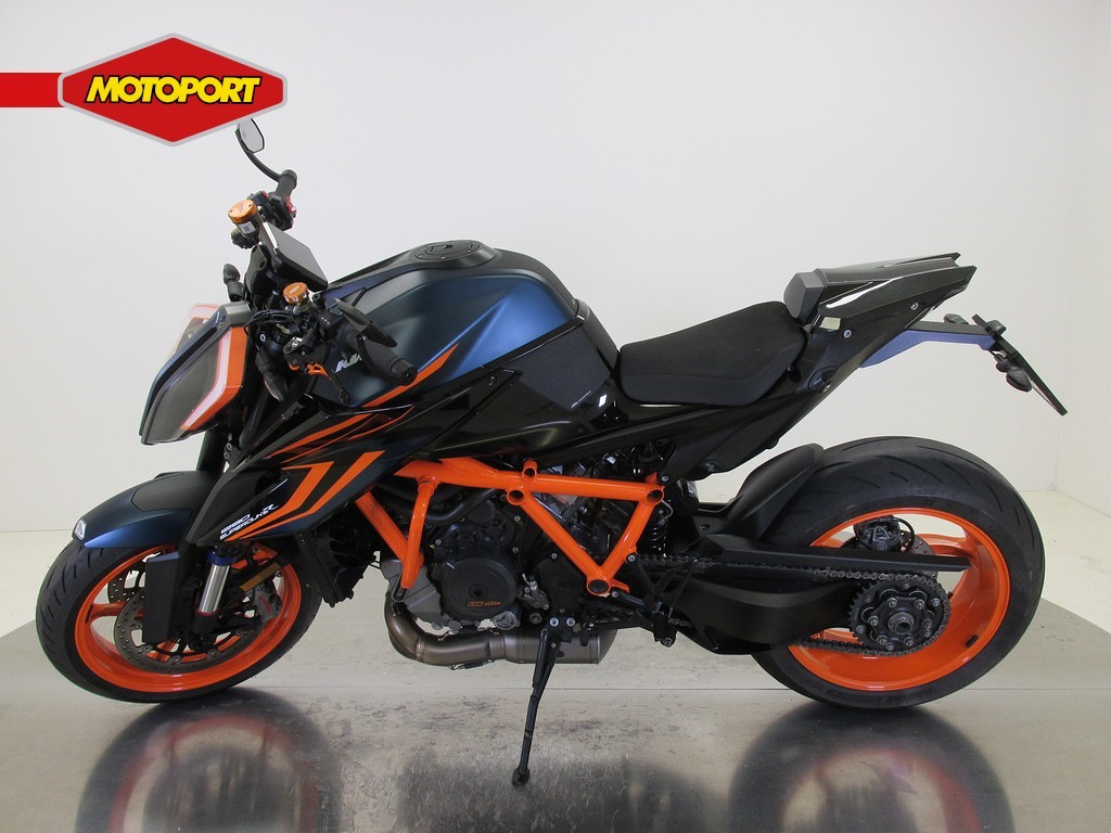 KTM - 1290 SUPER DUKE R EVO