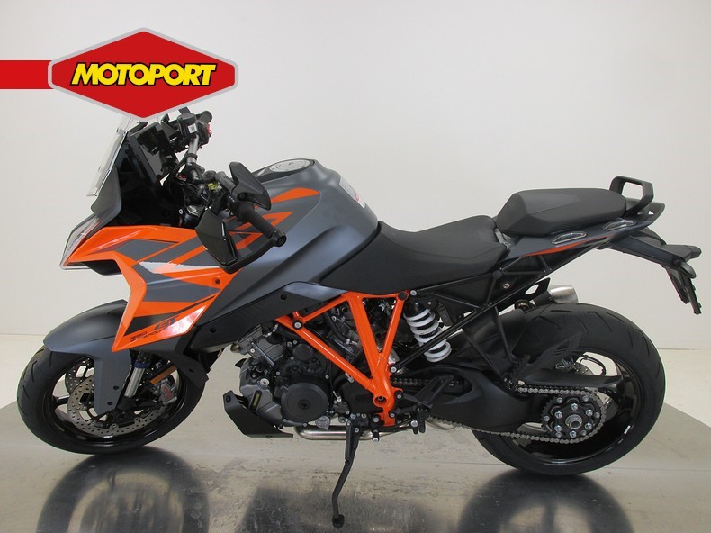 KTM - 1290 SUPER DUKE GT