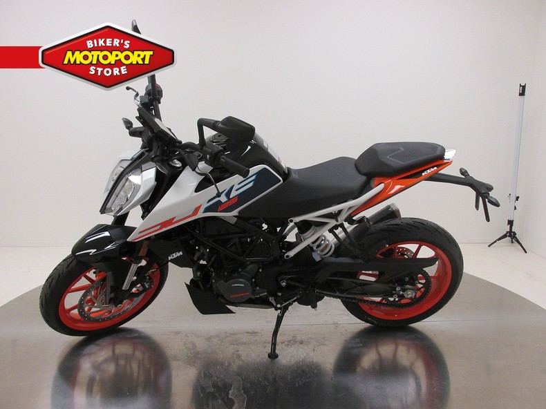 KTM - 125 DUKE