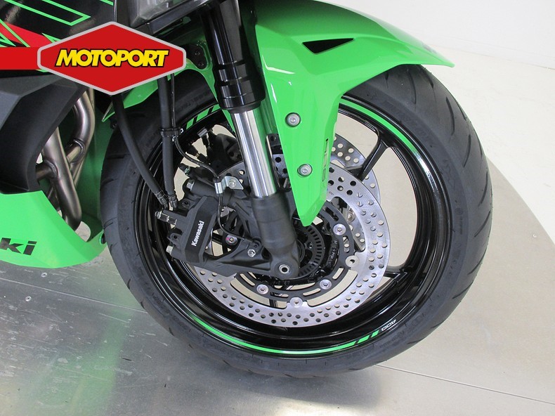 KAWASAKI - ZX-4RR