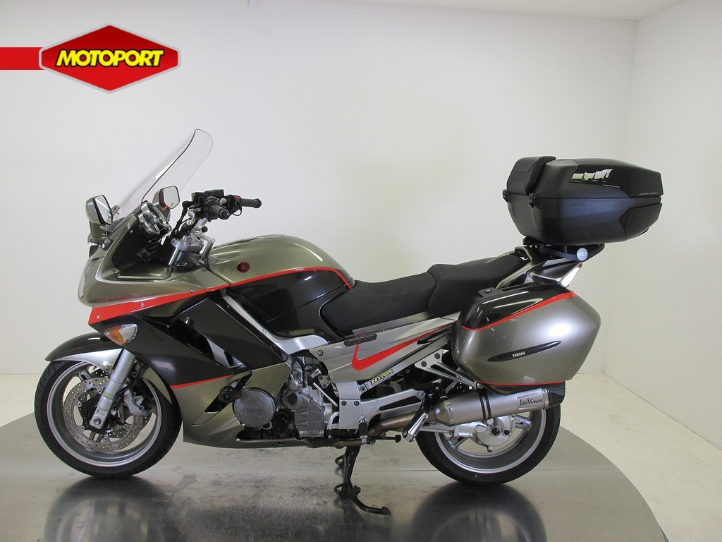 YAMAHA - FJR 1300 A