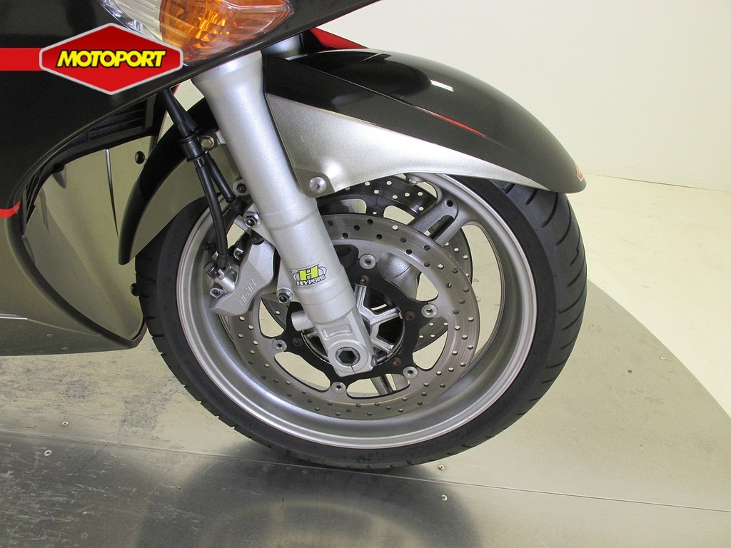 YAMAHA - FJR 1300 A