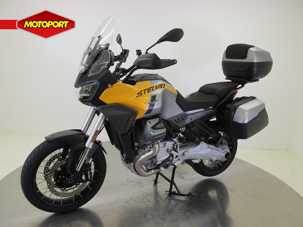 MOTO GUZZI - STELVIO