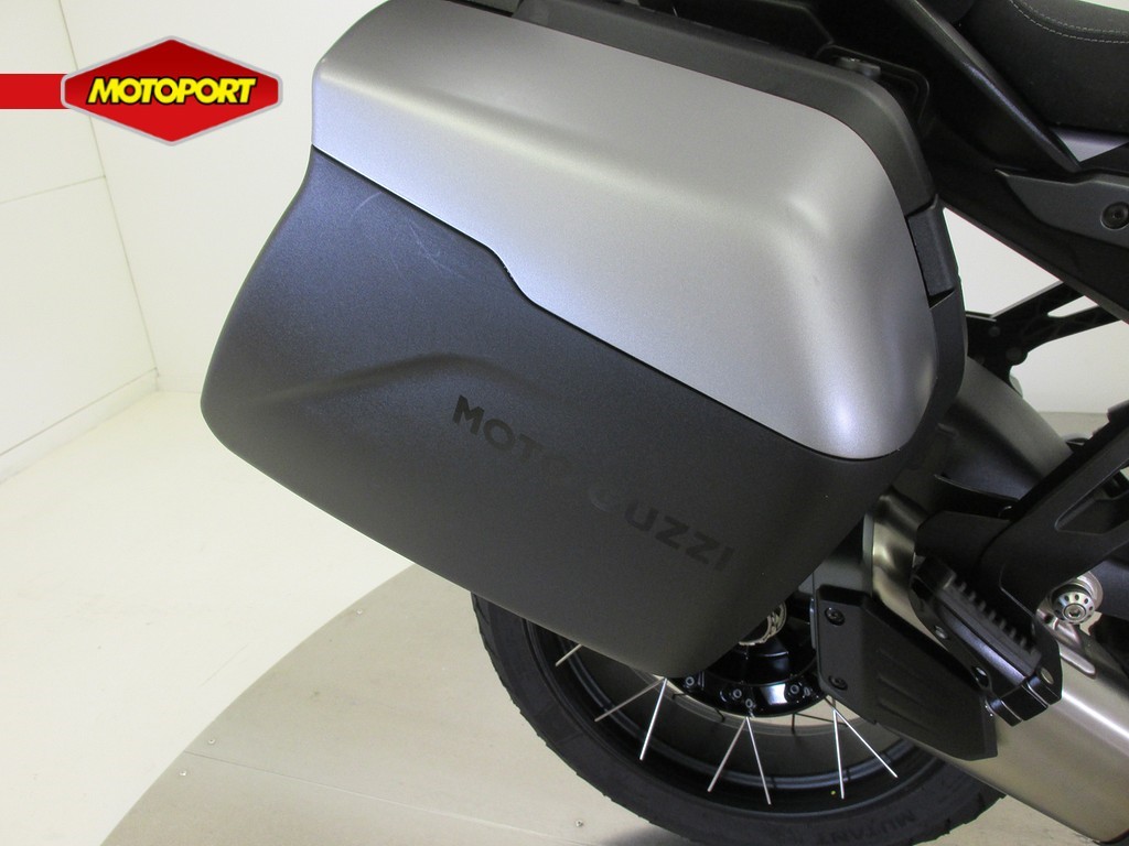MOTO GUZZI - STELVIO