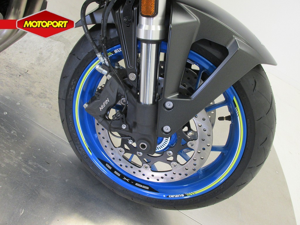 SUZUKI - GSX-S800 ABS