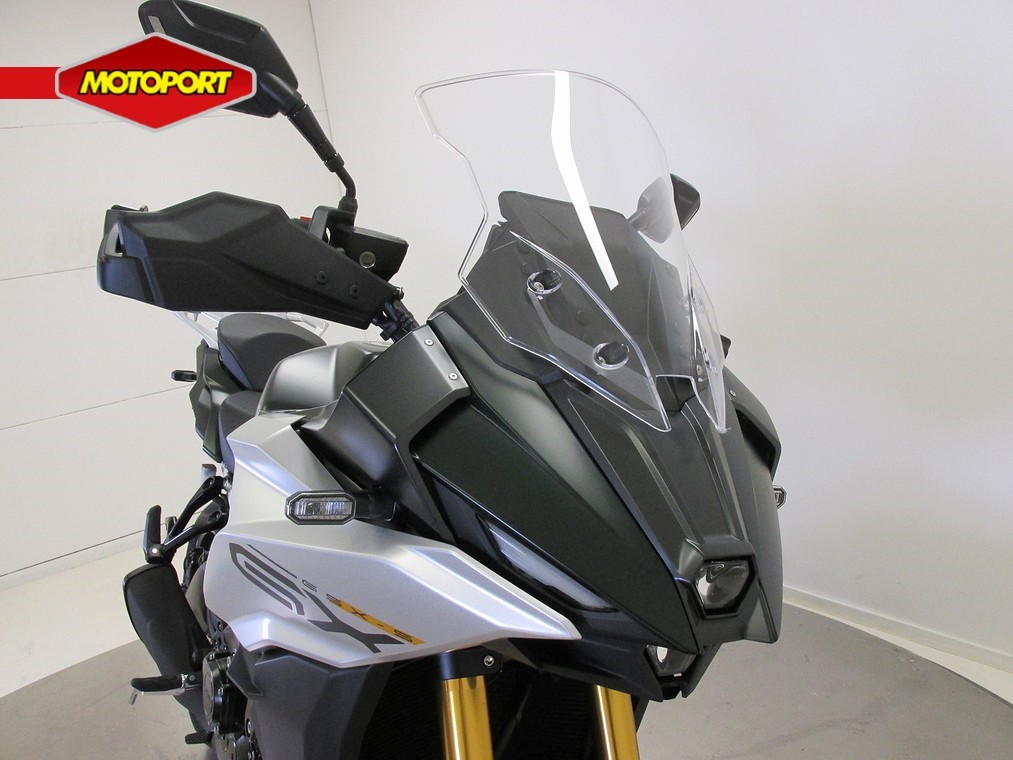 SUZUKI - GSX-S1000GX