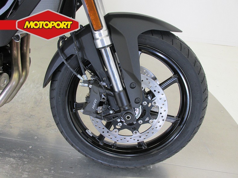 SUZUKI - V-STROM 800