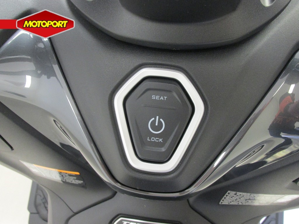 YAMAHA - T-MAX 560 TECH MAX
