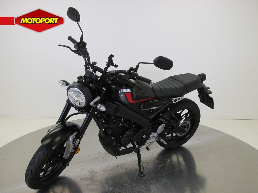 YAMAHA - XSR125
