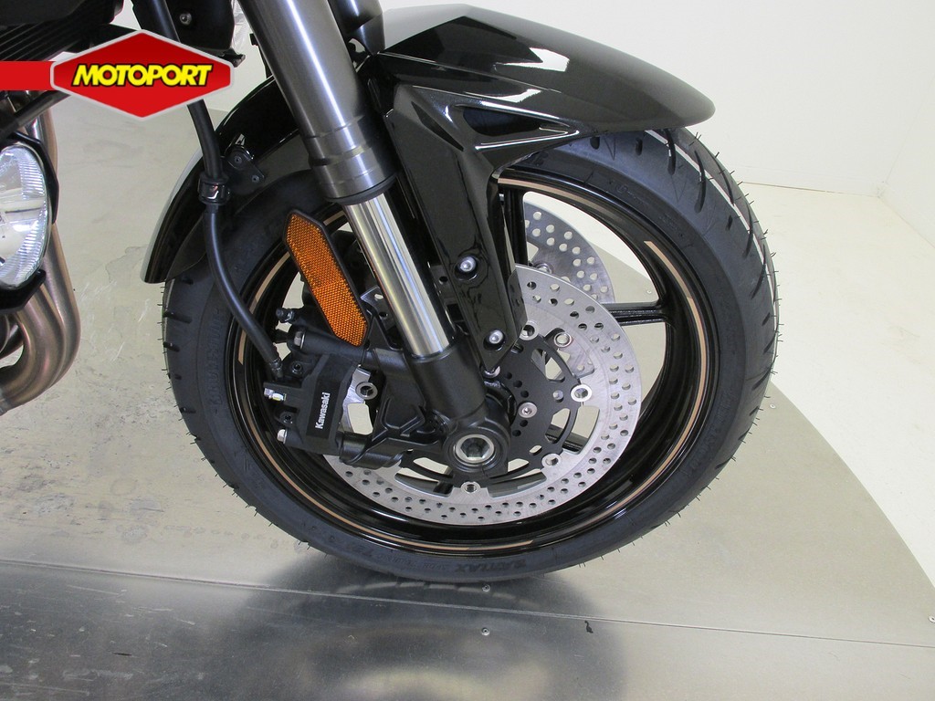 KAWASAKI - VERSYS 1100 SE GRANDTOURER