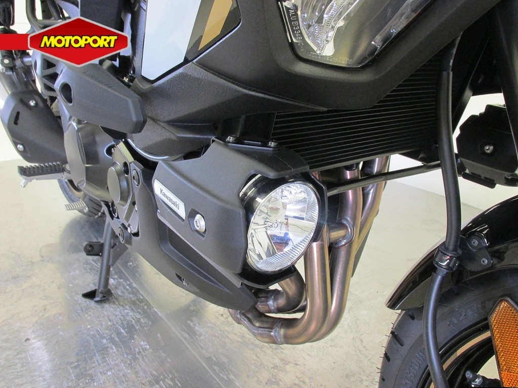 KAWASAKI - VERSYS 1100 SE GRANDTOURER