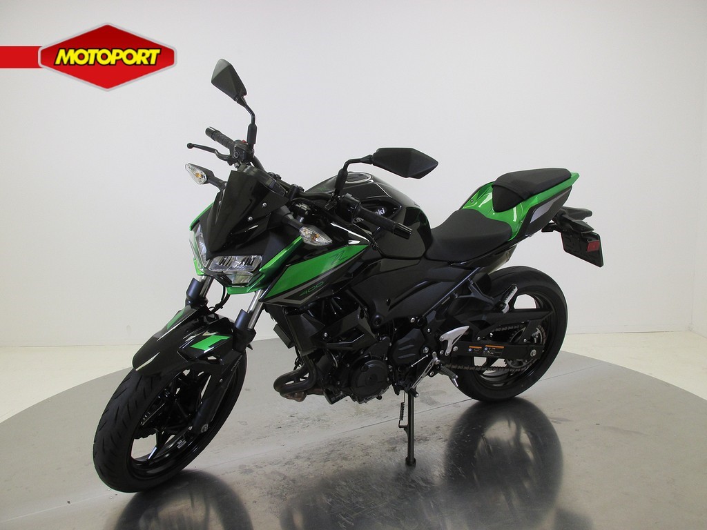 KAWASAKI - Z400