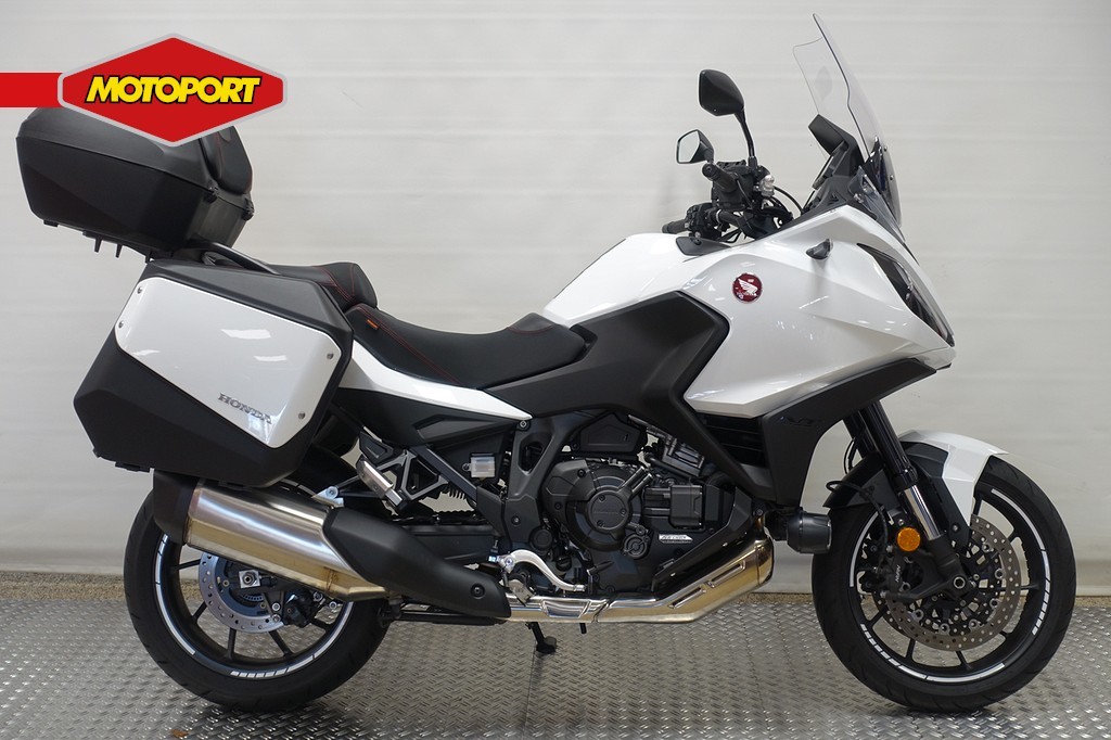 HONDA - NT 1100 DCT