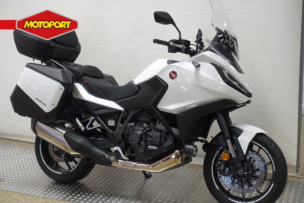 HONDA - NT 1100 DCT